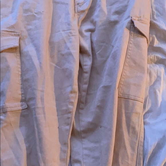 Assorted pants/shorts BUNDLE - Picture 8 of 8